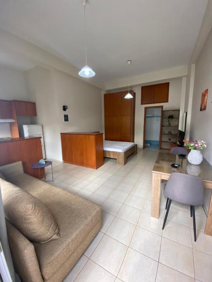 Seaside Studio 2 Каламата Экстерьер фото