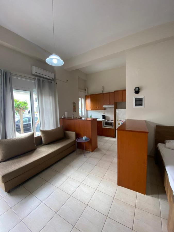 Seaside Studio 2 Каламата Экстерьер фото