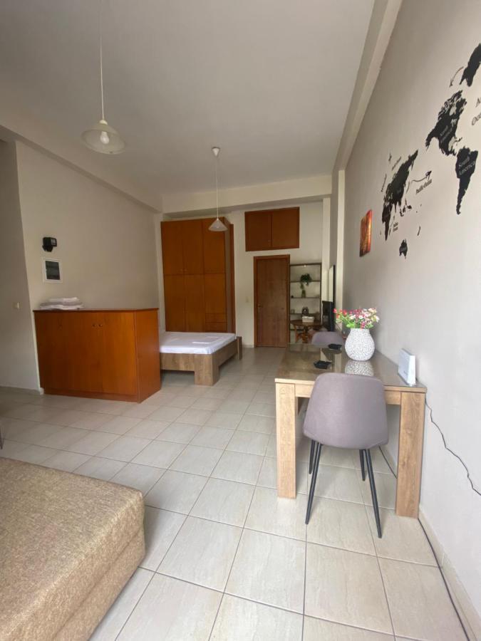 Seaside Studio 2 Каламата Экстерьер фото